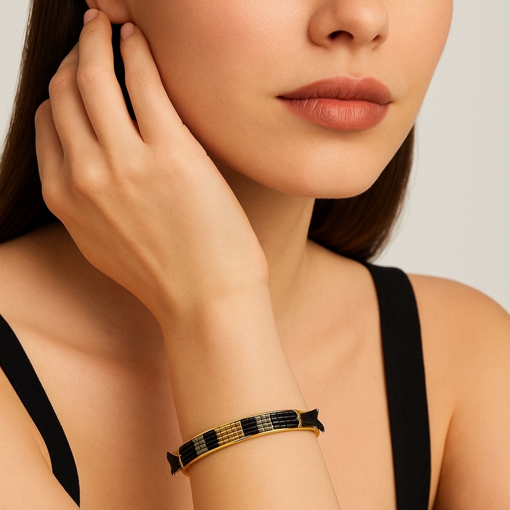 Stella & Dot Black & Gold Beaded Cuff Bracelet‎